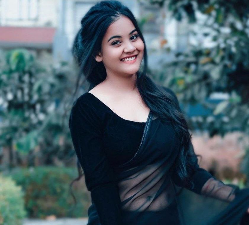 Gungun gupta hot insta model flashing her boobs viral mms