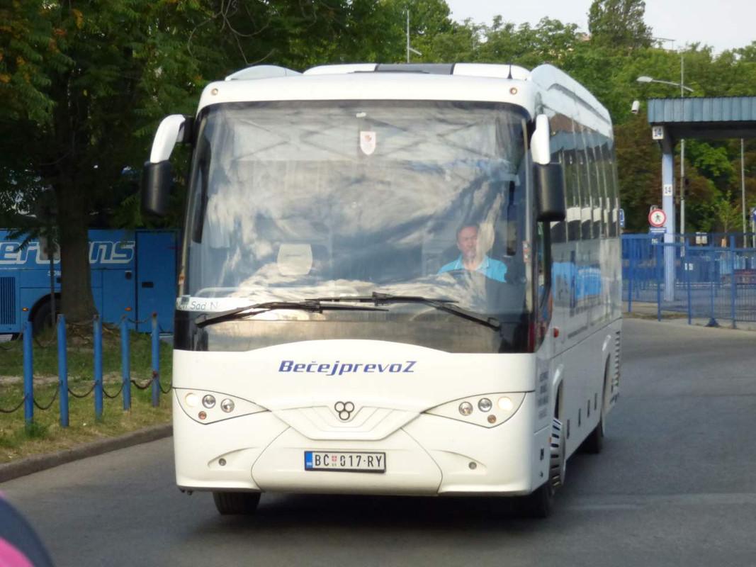 IMG-dc49d7d81025cf59b4f4dc185f25e346-V
