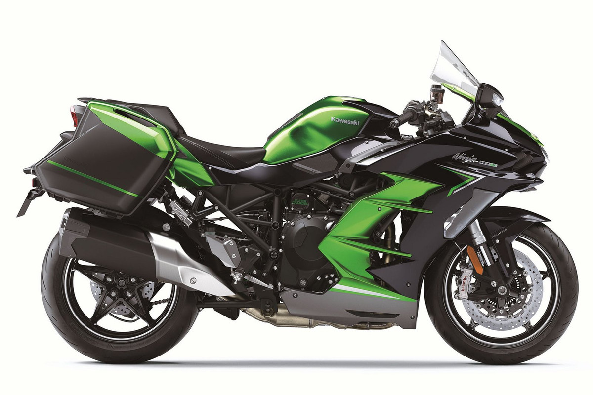 Заряженный гипербайк Kawasaki Ninja H2 SX SE 2022