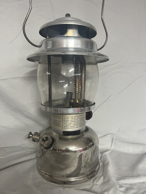 773C1A1E-4DFF-4299-BFE4-905DCA80DABE