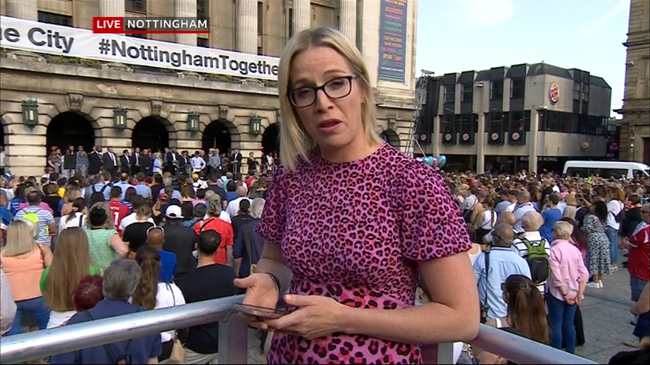 06.15 - 18.30.01 - East Midlands Today. The latest news, sport and we....ts_snapshot_03.59.346