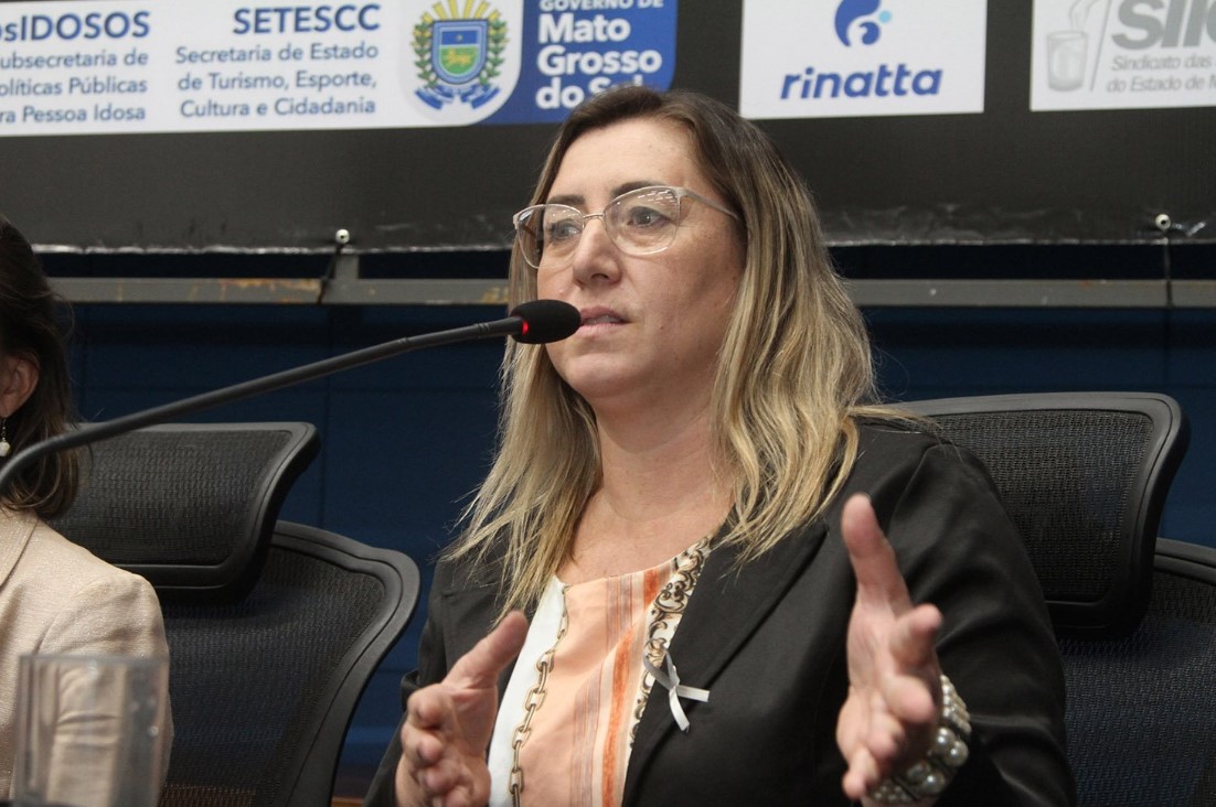 "O ndice da populao idosa abandonada aumentou, infelizmente", disse Rosane Moccelin Wagner Guimares