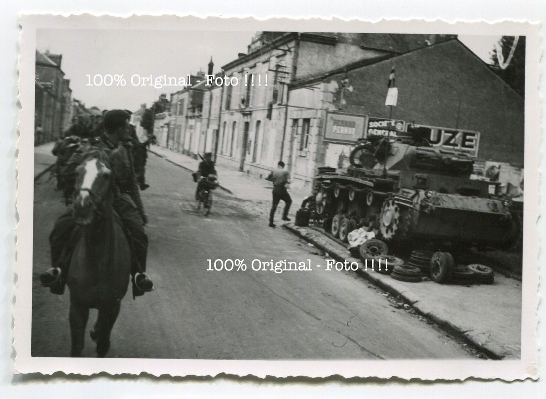 Foto Frankreich 1940 Vormarsch zerstörter deutscher Panzer III S