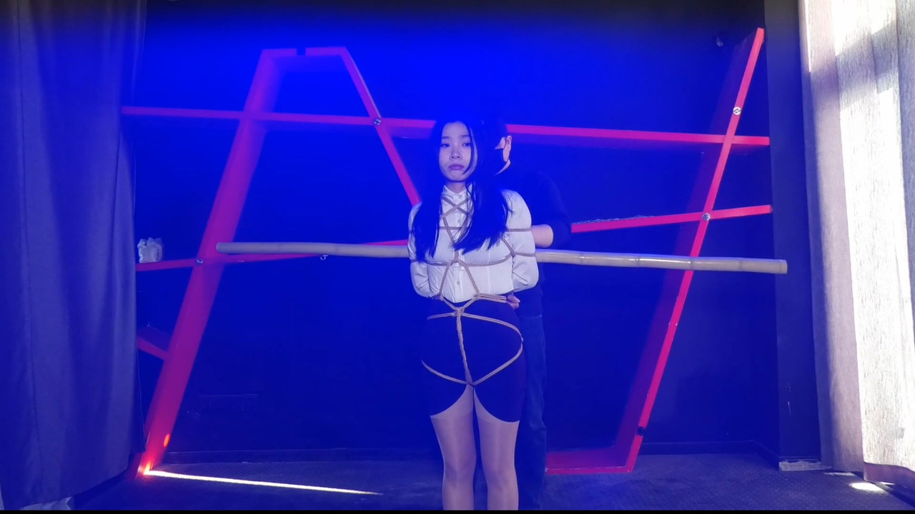 胜景影视 新基地的绳艺.mp4_20250325_132903.045