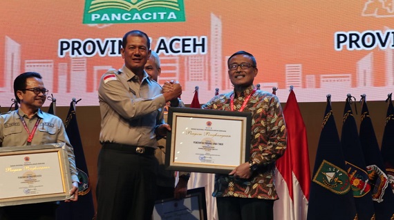 Cepat dan Responsif serta Antisipatif Terhadap Penanggulangan Bencana, Jatim Raih Penghargaan BNPB Tahun 2019