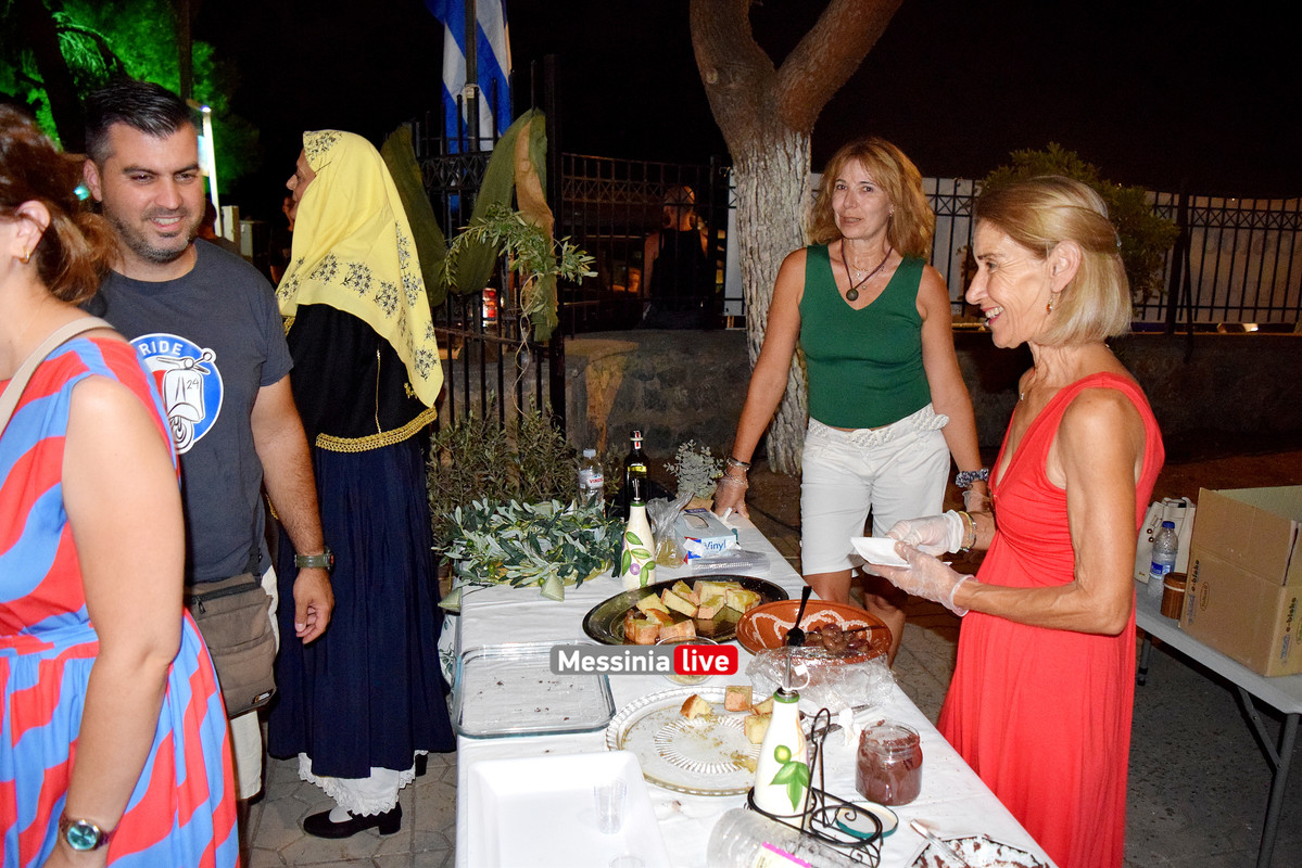 ΜΑΝΤΙΝΕΙΑ ΓΙΟΡΤΗ ΛΑΔΙΟΥDSC_0480