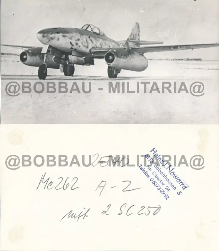S621 Archiv-Foto Heinz J. Nowarra Messerschmitt Me 262 A-2 mit 2 x SC 250 Jäger