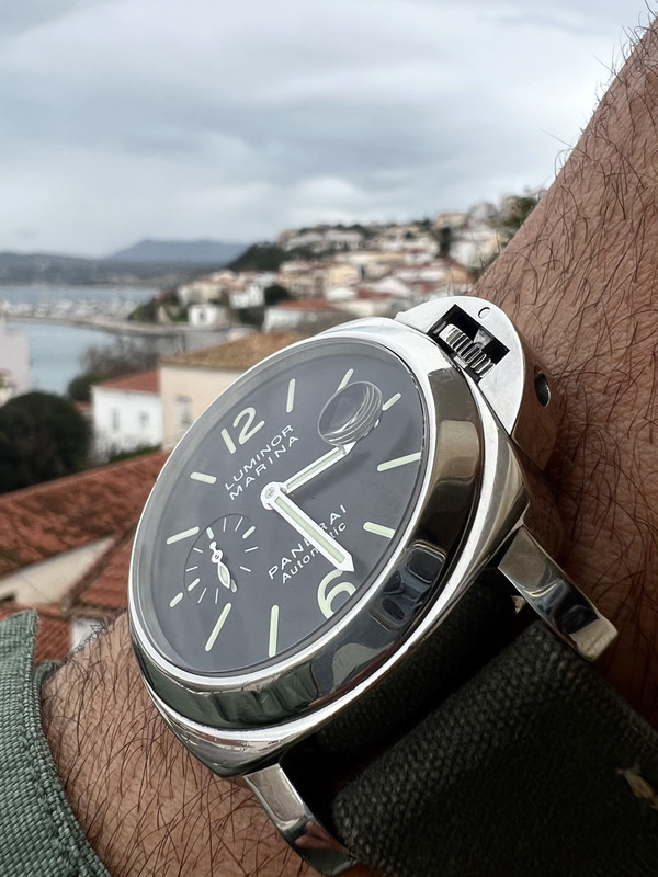 2F4C6C7E-6063-4032-9176-FA5812C89959