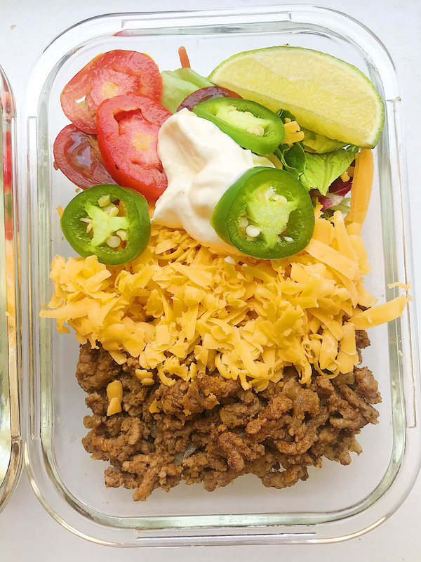 Keto Taco Salad - Easy Keto Ground Beef Recipe — Megan ...