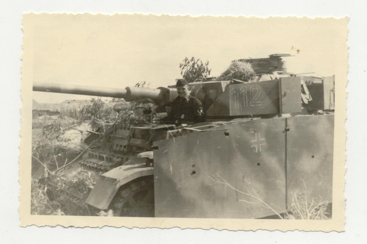 orig. Foto,deutscher Panzer mit Schürzen,Balkenk