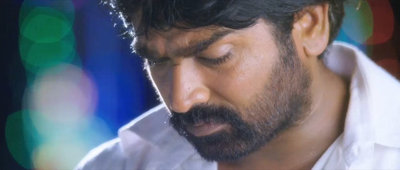 Vanmam 2014 WebRip [Tamil] 480p 720p ESub Screenshot