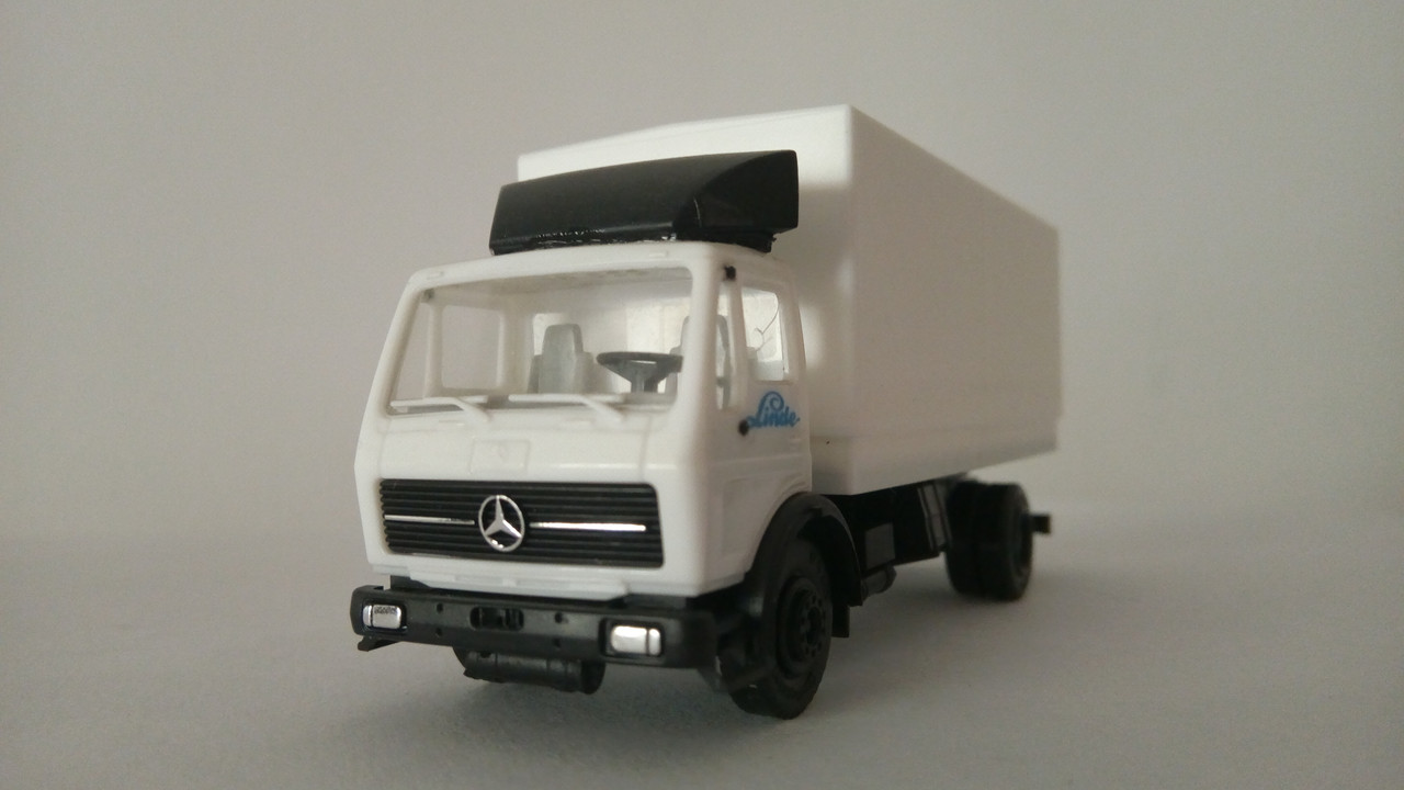 Macht (7993)