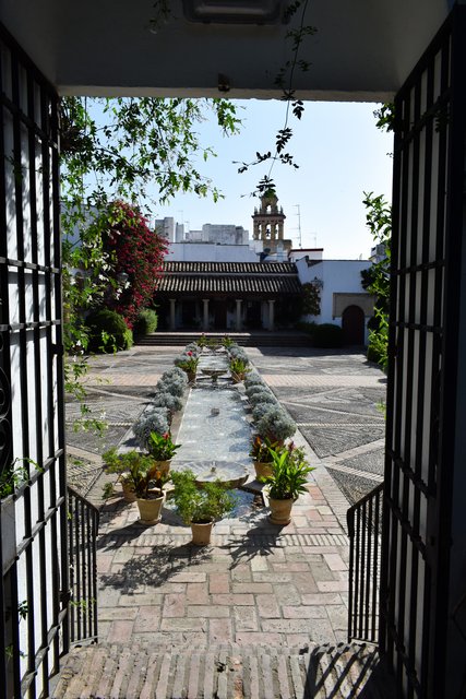 Córdoba y Granada en un verano atípico. - Blogs de España - Domingo 5/07. Palacio de Viana, Iglesias Fernandinas, Alcázar, Mezquita-Catedral (3)