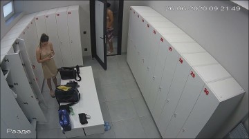 [Image: Voyeur21005113813.jpg]