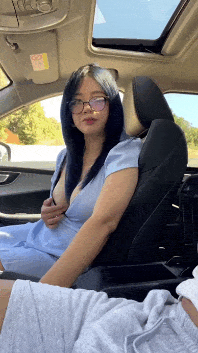 A-quickie-in-the-car-r-Asian-Cumsluts