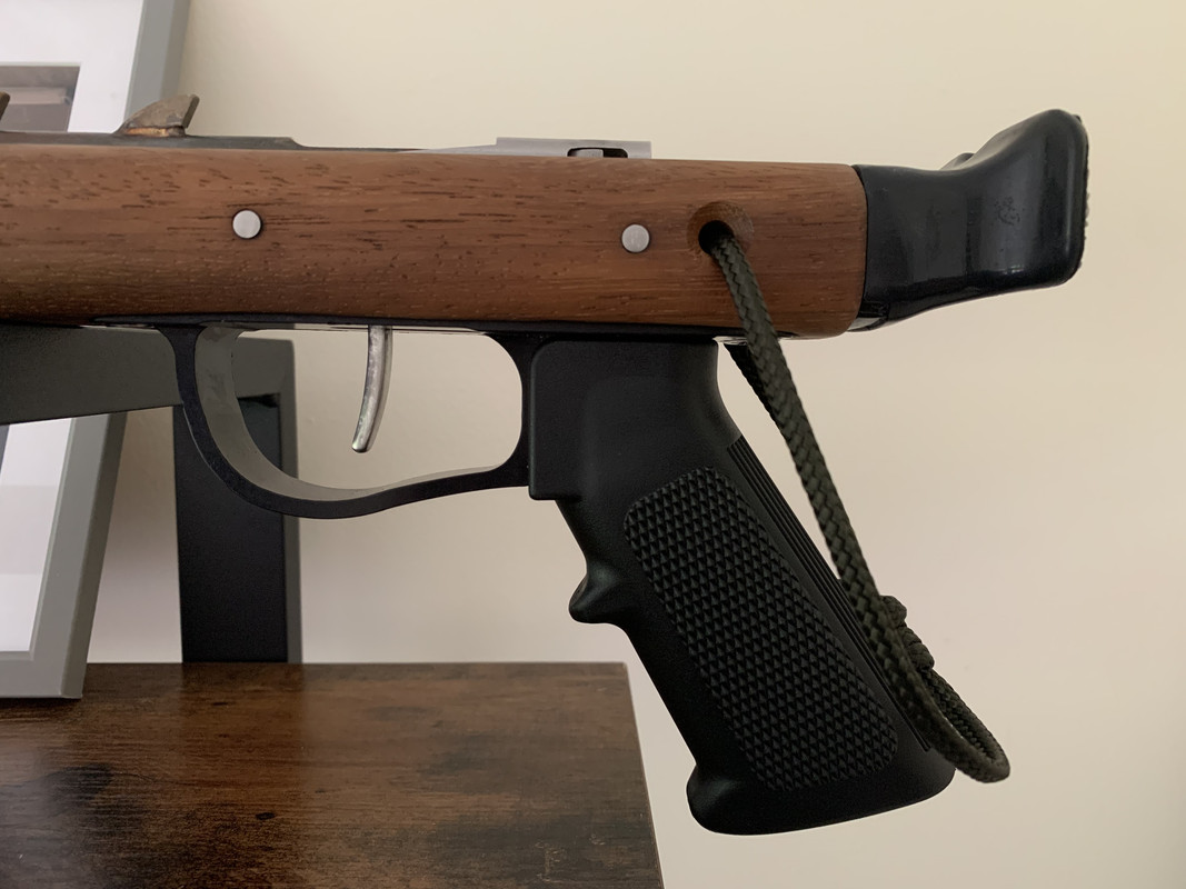 77B0940C-4941-40D6-871A-67172318247F