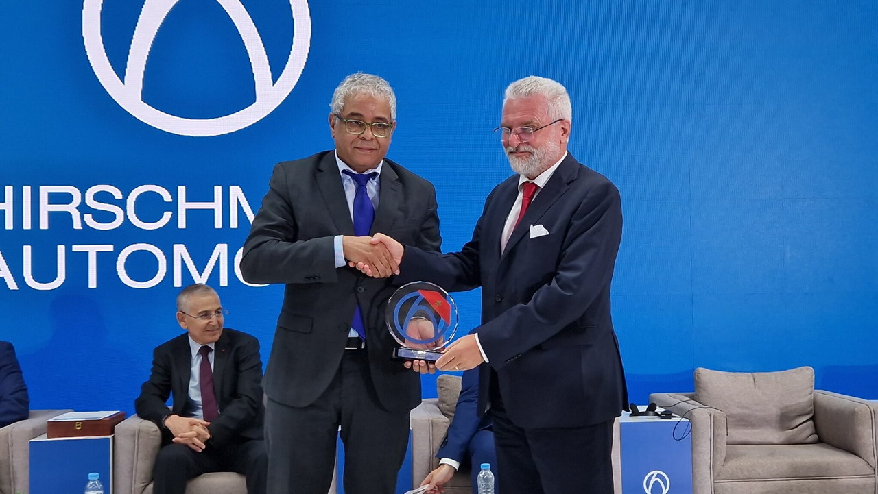 1000019477-1-2048x1153