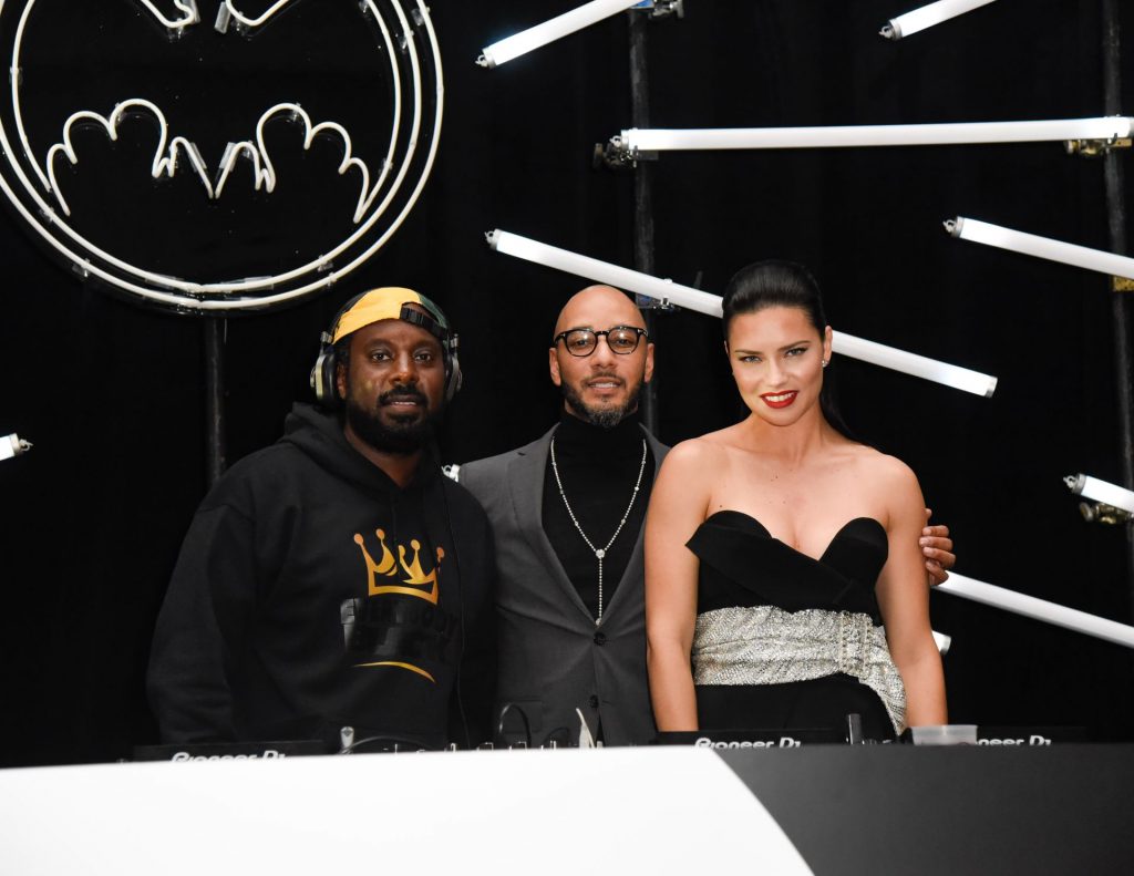 Adriana-Lima-Legs-Cool-com-1-1024x1534-30