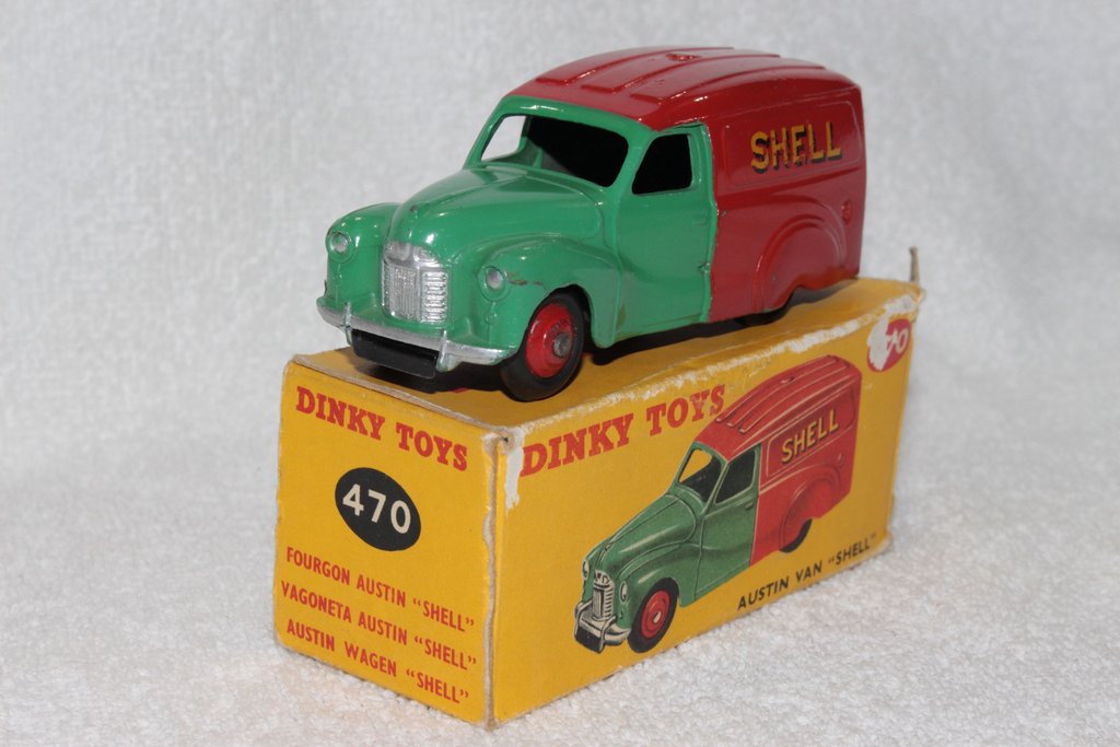 106_DT_470_Austin_Van_SHELL