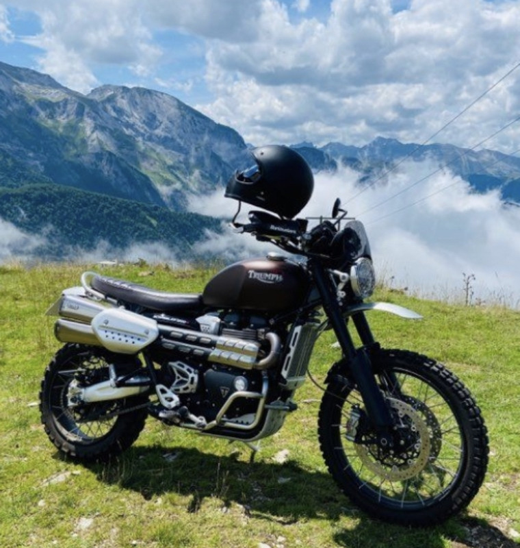 3A50F036-210A-46E9-B387-9CCB910BCB8A