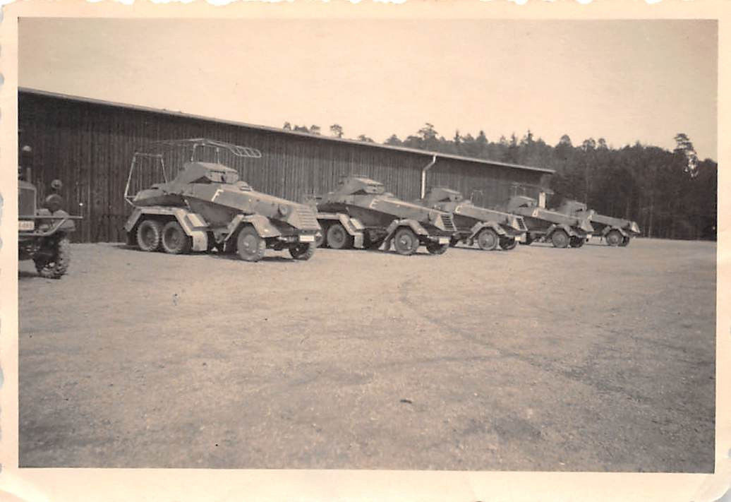 Deutsche Panzerspähwagen Sd. Kfz 231 in Gräfenwö