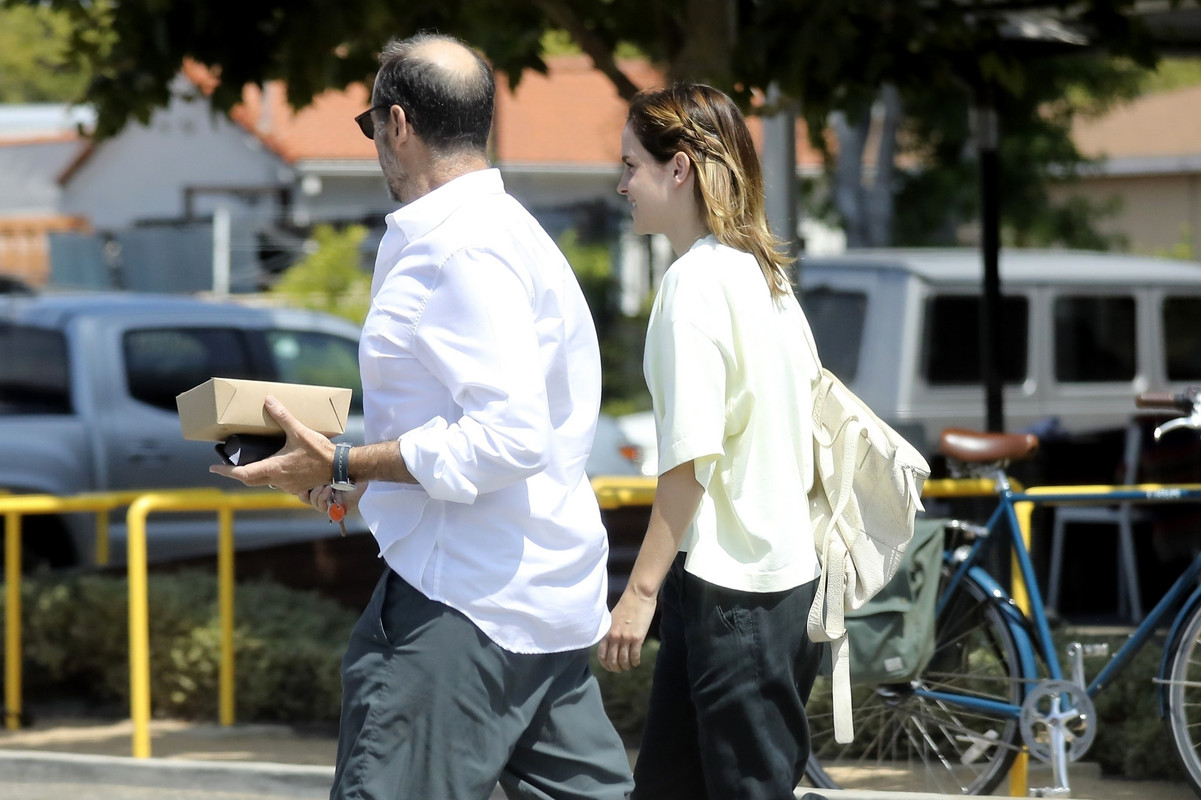 emmawatson-photogallery.blogspot.com (1)