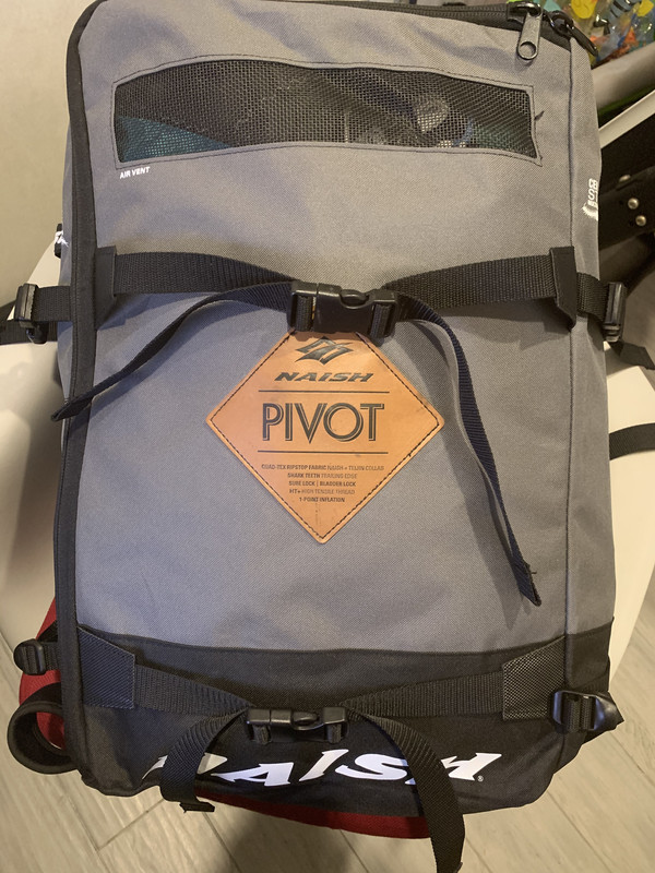 7268E1B3-C5C8-4579-93A5-B19B402E0B90