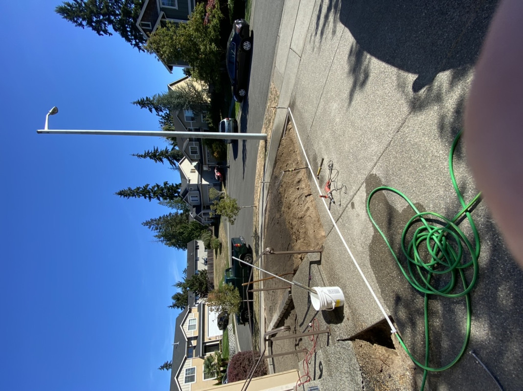 D8024476-3B9B-4E08-9D78-7FB0312C802E