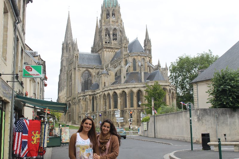 Por Normandía y Bretaña - Blogs de Francia - Día 3: Caen-Bayeux-Zona de Desembarco de Normandía-Huisnes sur Mer (2)