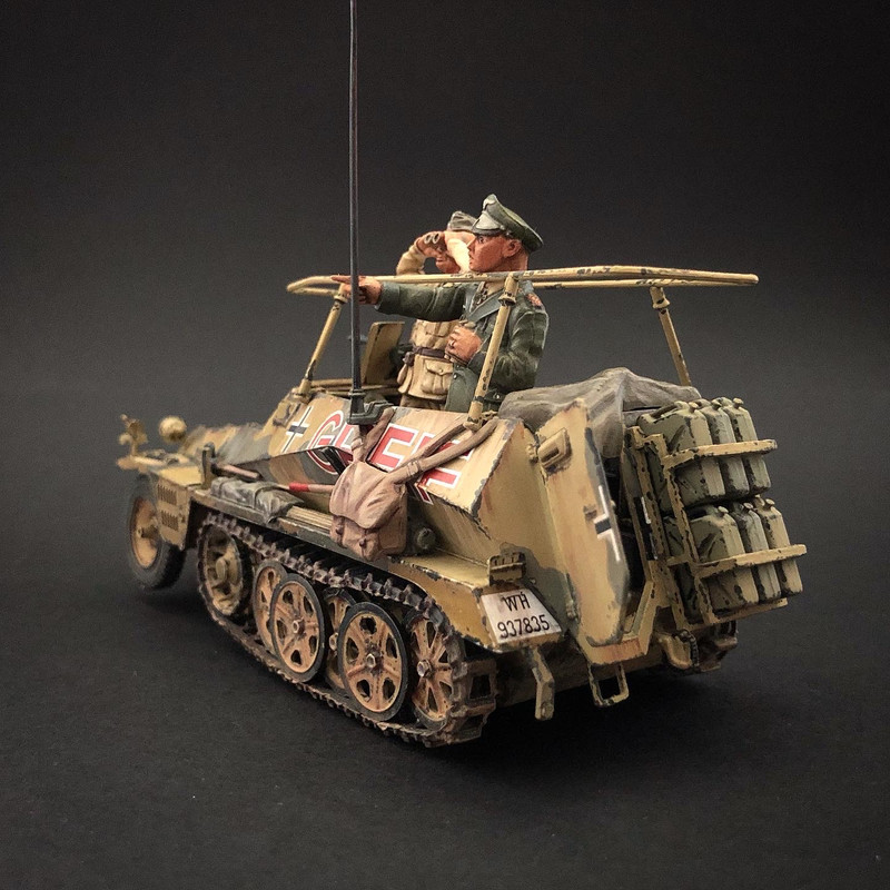 C7DEC807-6331-48B0-909A-418AD952D28D