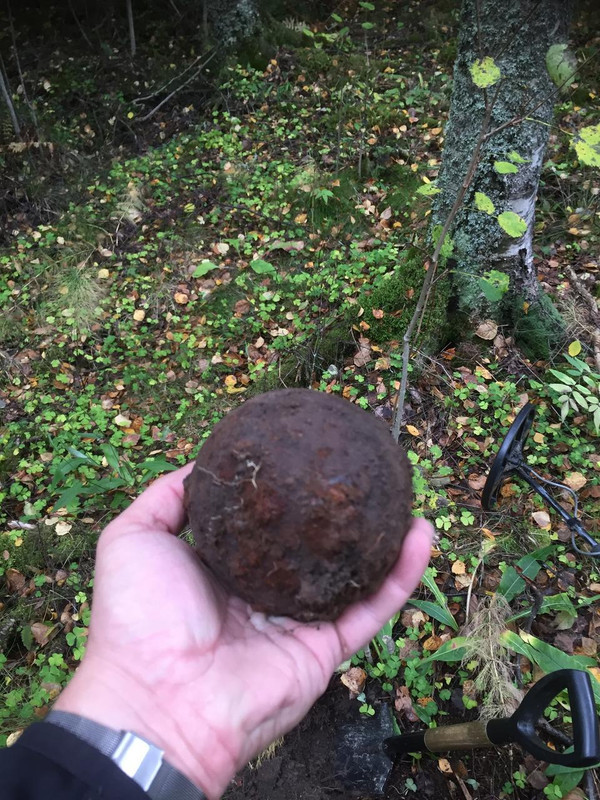 FA450E70-27DF-4F75-8137-3D66A709DDC8