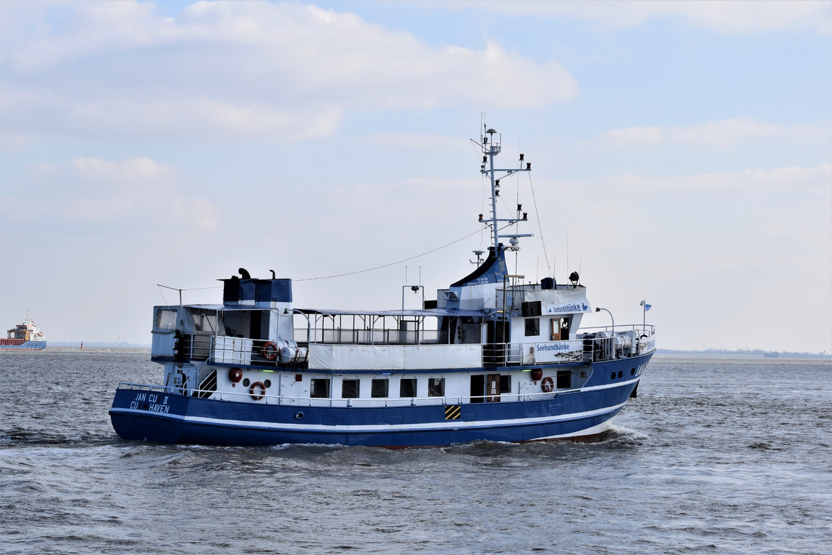 2022.03.05a3c JanCuxII rückk. (1940x1293)