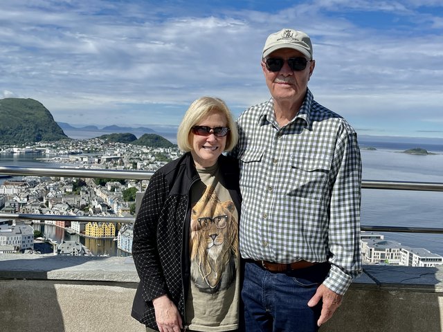 [Linked Image from i.postimg.cc]