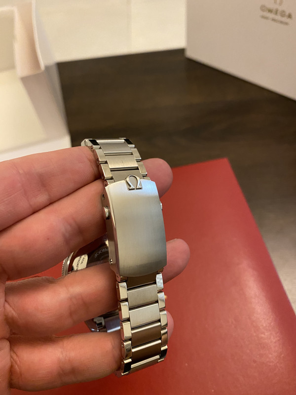 8A1AC00E-2AFE-488D-A9EA-A1D1EBF12D4B