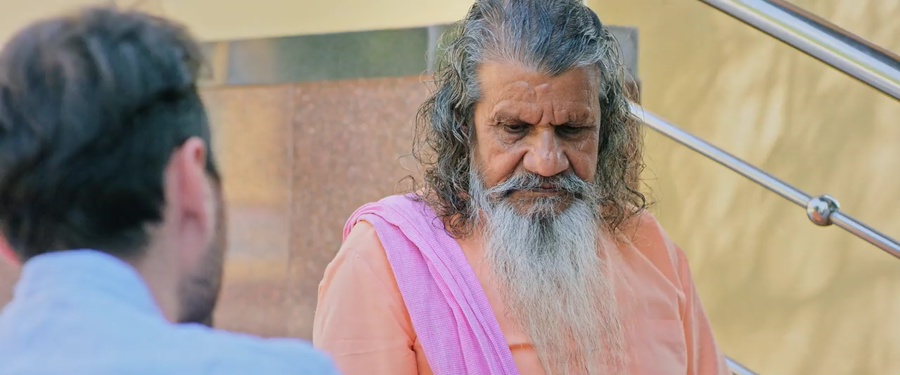 A Journey to Kasi 2023 WebRip [Telugu] 480p, 720p ESub Screenshot