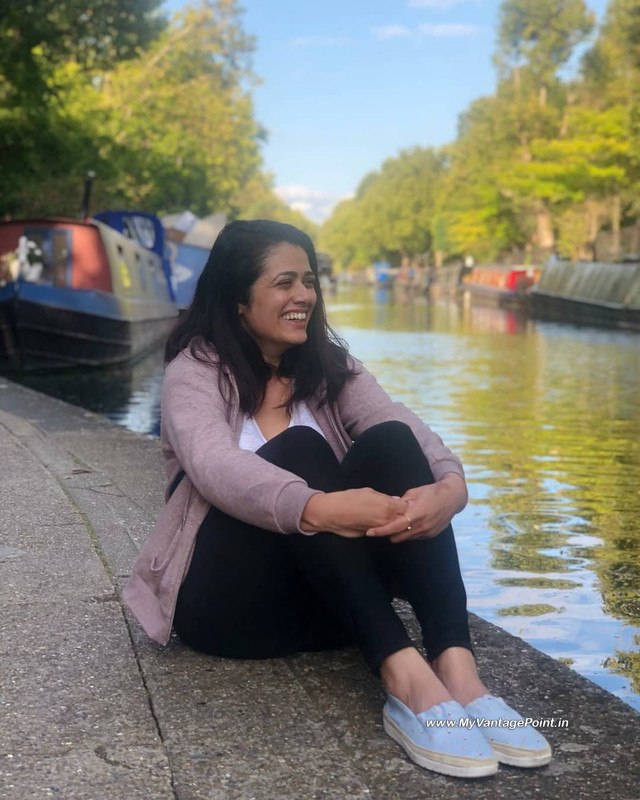 5-Girija-Oak-Godbole-Hot-Photos-HD-Mobile-Wallpaper-In-Western-Outfits-My-Vantage-Point