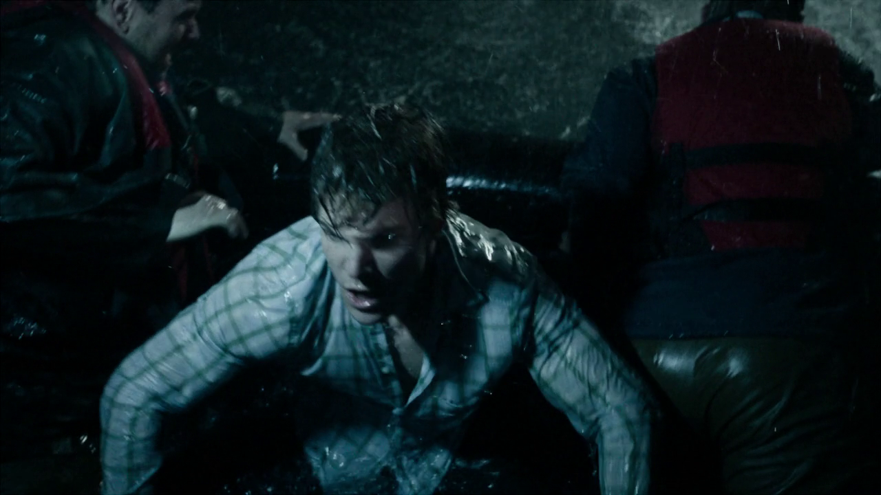 Arrow.S01E01.Il.ritorno.720p.BDMux.ITA.ENG.x264-BlackBit[screenshot 4]