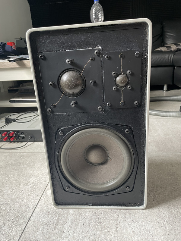 1EA6C826-5309-4848-A95A-5F286098B7F9