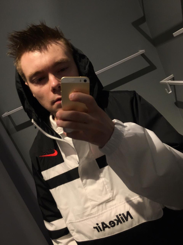 1C7E8E6B-ECF6-494D-8E23-6272BB51928A