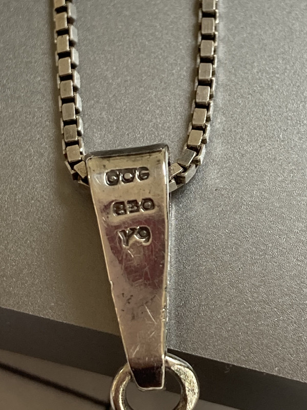 468B6F93-54A8-4AE3-917C-4B3F93DDF31F