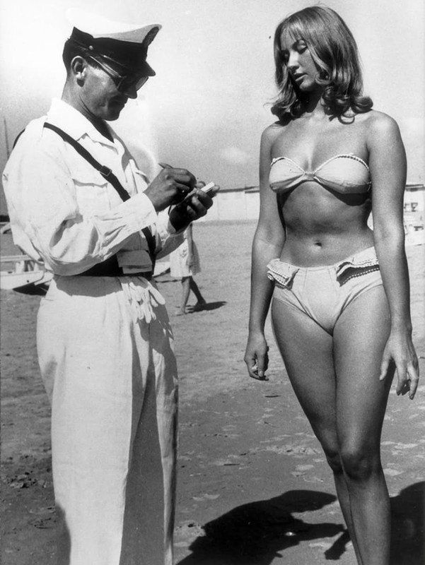 bikini.jpg