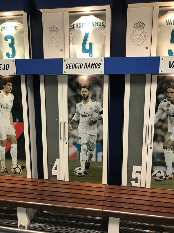 13709A43-5FB8-46E2-8013-FB0B48CE8258