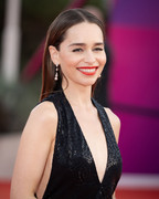 emilia-clarke-pod-generation-14