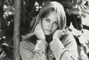Cybill-Shepherd-b96