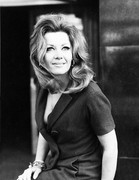 ingrid-pitt-b84