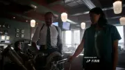 The-Flash-S02-E01-L-uomo-che-ha-salvato-