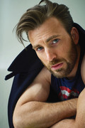 Chris-Evans-superficial-guys-38