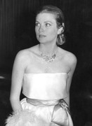 Grace-Kelly-me97