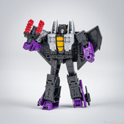 9-Legacy-Skywarp-01
