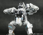 GT-10-A-T-Beast-Ultra-Magnus-06